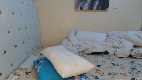 Snapshot of sugarlips_05 chatting on May 2026 04:36:01 PM sugar online show from May 2026 04:36:01 PM