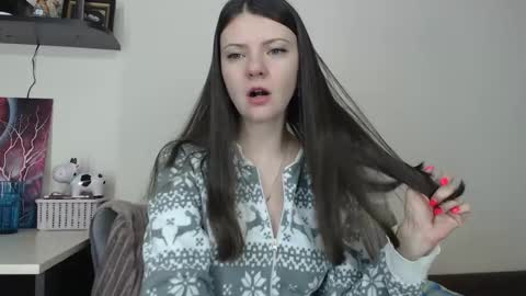 SugarTati online show from November 2025 07:05:01 PM