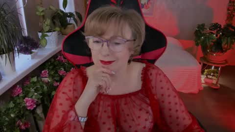 Vivien online show from March 2026 11:27:01 AM