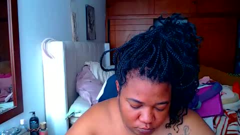 Snapshot of suggarbaby1 chatting on May 2026 11:40:01 AM Cami Back in 2 hours online show from May 2026 11:40:01 AM