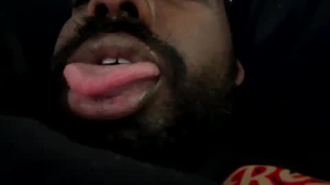 Let me be your knight that saves you online show from September 2025 07:59:01 PM