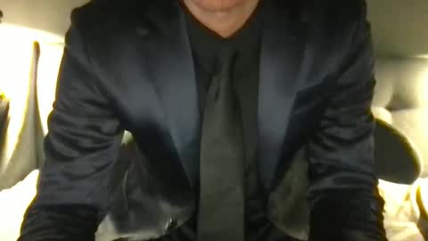 suitfetishez online show from May 2026 04:21:01 AM