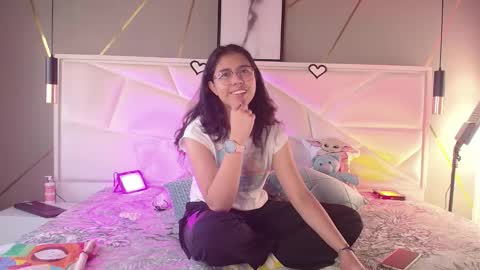 SUKI online show from November 2025 11:53:02 AM