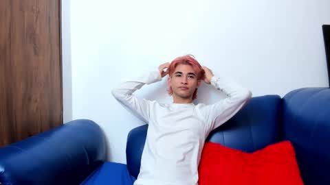 LEO online show from October 2025 08:53:02 PM