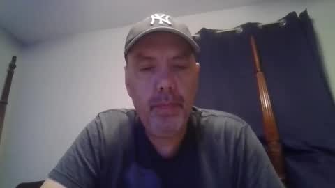 Snapshot of sullydog48 chatting on September 2025 11:42:01 PM Sully online show from September 2025 11:42:01 PM