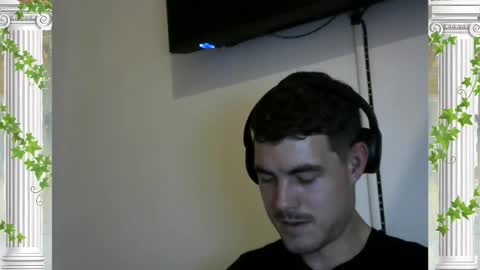 Snapshot of sultansgirls chatting on March 2026 01:56:02 AM The Sultan online show from March 2026 01:56:02 AM