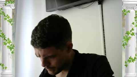 Snapshot of sultansgirls chatting on March 2026 02:13:01 PM The Sultan online show from March 2026 02:13:01 PM