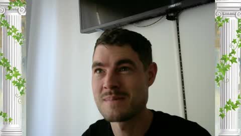 Snapshot of sultansgirls chatting on March 2026 02:25:02 PM The Sultan online show from March 2026 02:25:02 PM