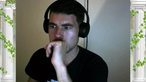 Snapshot of sultansgirls chatting on March 2026 02:04:02 AM The Sultan online show from March 2026 02:04:02 AM