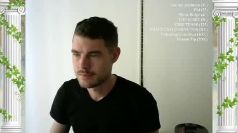 Snapshot of sultansgirls chatting on March 2026 02:28:01 PM The Sultan online show from March 2026 02:28:01 PM