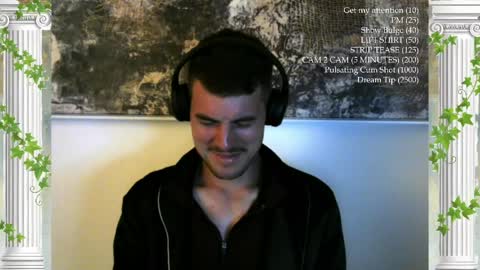 Snapshot of sultansgirls chatting on April 2026 02:00:02 AM The Sultan online show from April 2026 02:00:02 AM