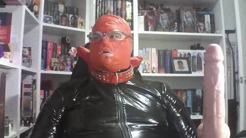 Sumisolatex online show from November 2025 06:29:01 PM