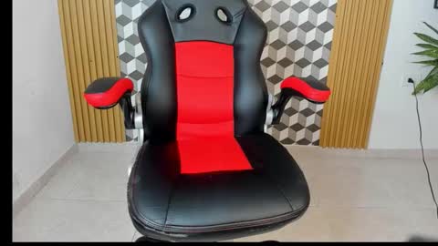 summer_______ online show from October 2025 04:51:01 PM