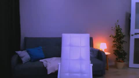 Christina online show from January 2026 07:11:01 PM