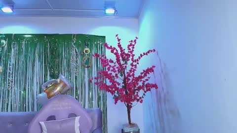 Snapshot of summer_miller chatting on March 2026 11:36:01 AM summer_miller online show from March 2026 11:36:01 AM