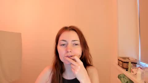 Summer Preston online show from February 2025 09:56:02 AM