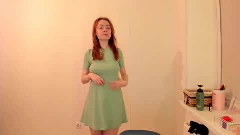 Summer Preston online show from November 2025 08:22:01 PM