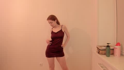 Summer Preston online show from April 2026 09:01:02 PM