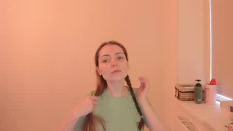 Snapshot of summer_preston chatting on April 2026 09:12:01 AM Summer Preston online show from April 2026 09:12:01 AM