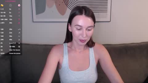 Snapshot of summer_time13 chatting on November 2025 05:03:01 PM Liby online show from November 2025 05:03:01 PM