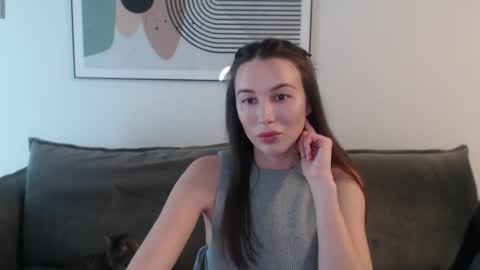 Snapshot of summer_time13 chatting on April 2026 12:33:01 PM Liby online show from April 2026 12:33:01 PM