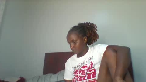 Snapshot of summerdew chatting on March 2026 07:09:01 PM summerdew online show from March 2026 07:09:01 PM