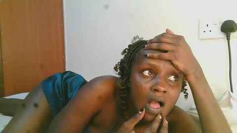 Snapshot of summerdew chatting on March 2026 03:56:01 AM summerdew online show from March 2026 03:56:01 AM