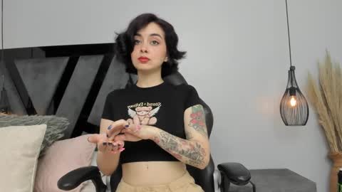 Summer online show from March 2025 04:06:02 PM