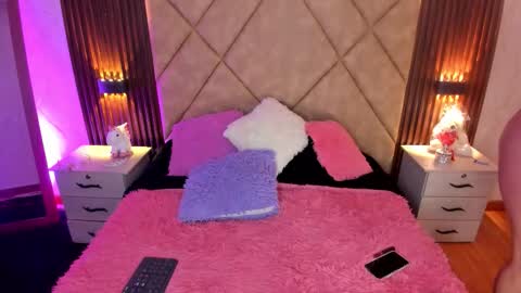       -  - online show from December 2025 01:38:02 PM