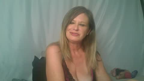 Summerxoxo69 online show from July 2026 10:37:01 PM