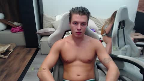 Alice and Sergey online show from October 2025 08:33:01 PM