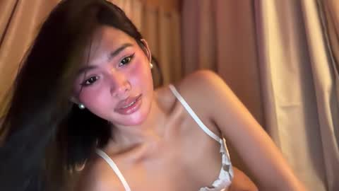 Snapshot of sunny_angelx chatting on November 2025 09:31:01 AM ANGEL-DONT FORGET TO THUMBS UP AND FOLLOW online show from November 2025 09:31:01 AM