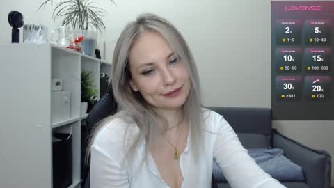 Naomi online show from February 2025 05:48:02 PM