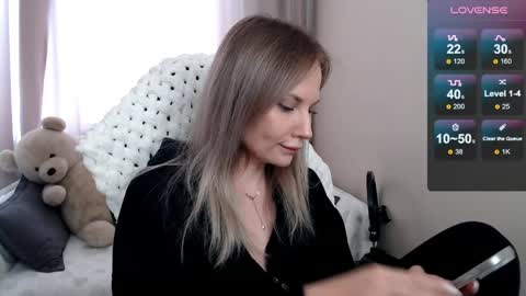 Naomi online show from April 2026 09:24:02 AM