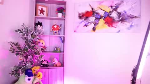 SUNNY online show from January 2026 01:32:01 AM