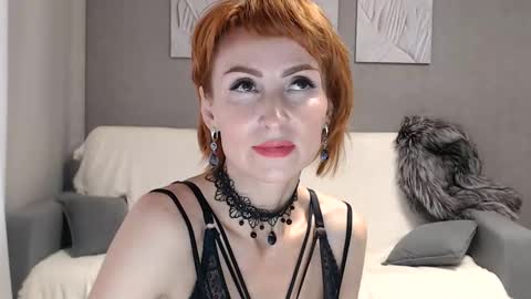 Snapshot of sunny_head chatting on June 2026 04:04:01 AM Sunny head online show from June 2026 04:04:01 AM
