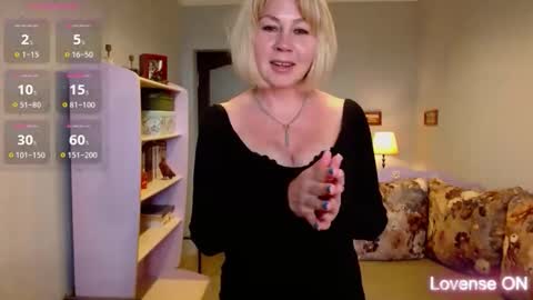Sunny Katty online show from May 2026 10:24:02 AM
