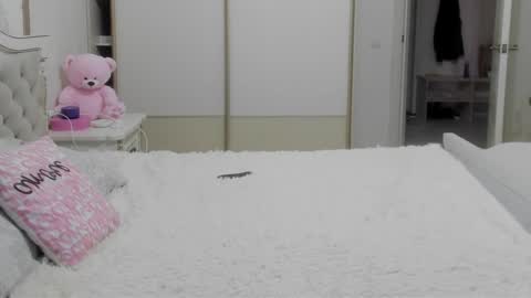 Vanessa online show from April 2026 05:10:01 AM