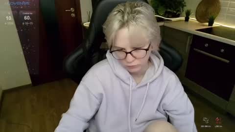 sunny mood online show from July 2026 06:33:02 AM