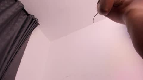 Snapshot of sunny_page chatting on April 2026 07:45:01 AM Sunny Page online show from April 2026 07:45:01 AM