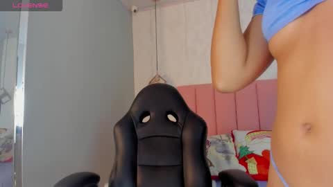  S U N N Y online show from December 2025 12:46:02 PM