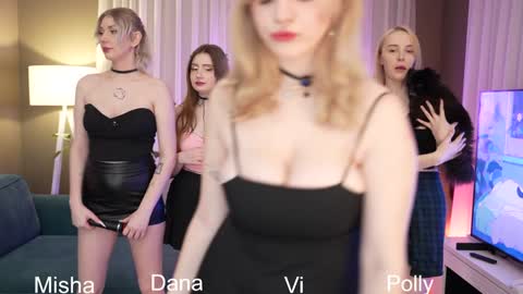 Fia  -  TG -  Mia -  Alice -  online show from January 2025 11:53:02 PM