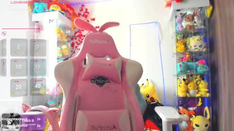     RAVENCLAU GIRL  online show from January 2025 07:49:01 PM