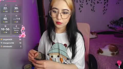 Snapshot of sunset_pienk chatting on December 2024 05:37:01 AM Sunset online show from December 2024 05:37:01 AM