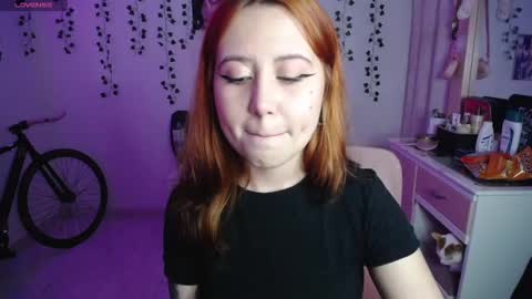 Snapshot of sunset_pienk chatting on September 2025 02:56:02 AM Sunset online show from September 2025 02:56:02 AM