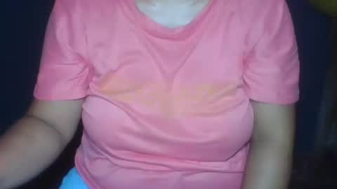 sunshine_789 online show from April 2026 07:08:01 PM