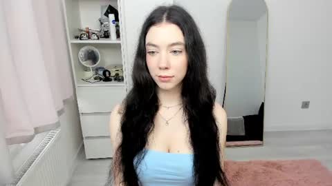 Snapshot of sunshine_bliss chatting on July 2026 03:26:02 PM sunshine_bliss online show from July 2026 03:26:02 PM