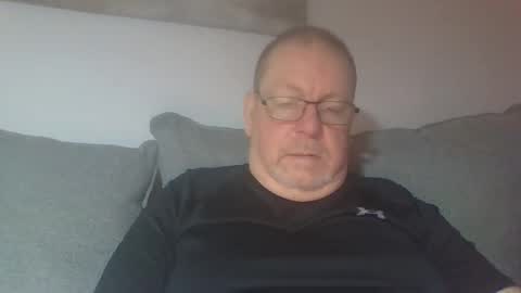 Sunspotbaby online show from November 2025 03:40:02 AM