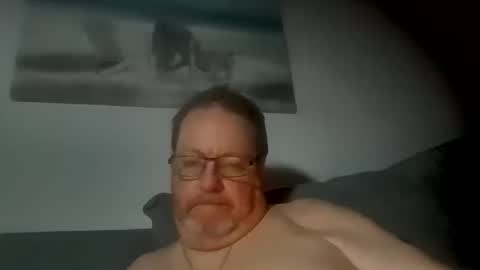Snapshot of sunspotbaby chatting on June 2026 02:06:01 AM Sunspotbaby online show from June 2026 02:06:01 AM