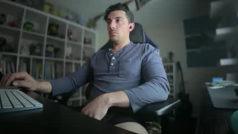 superboogs69 online show from January 2025 06:12:01 AM